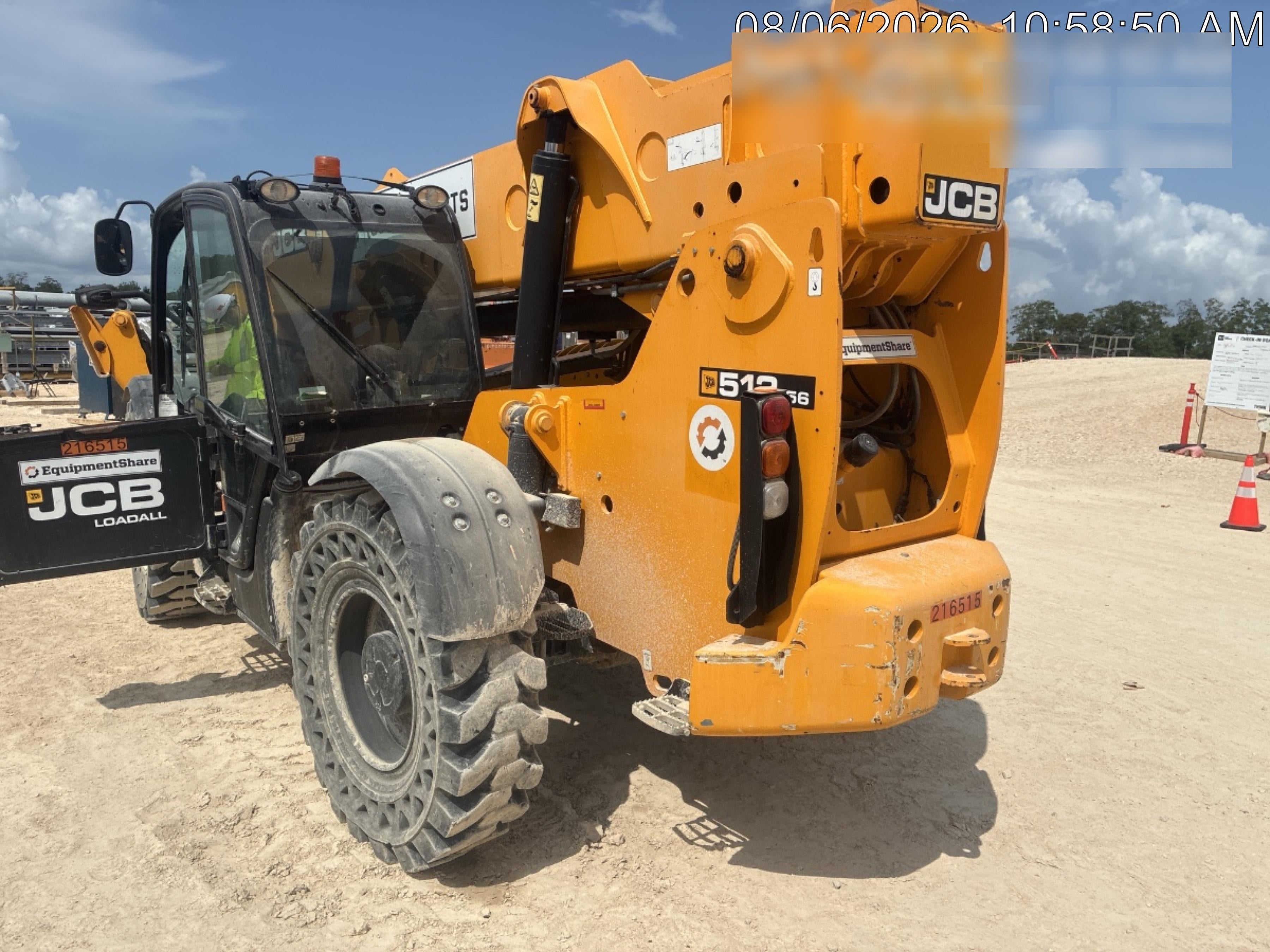 2022 JCB 512-56