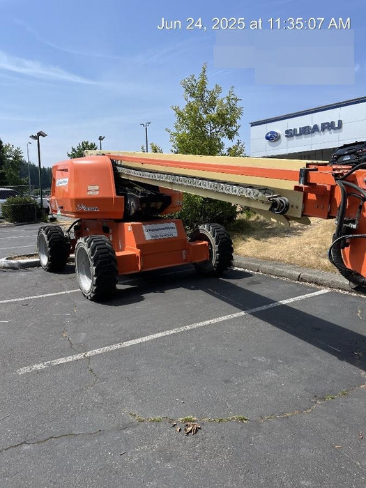 2020 JLG 600S