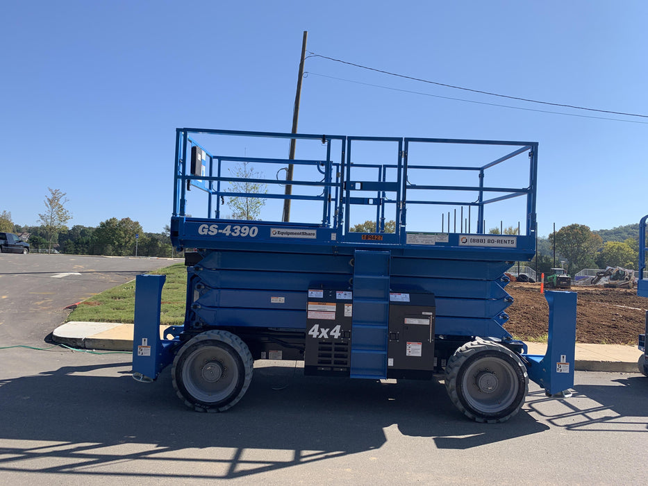 2020 GENIE GS-4390 RT