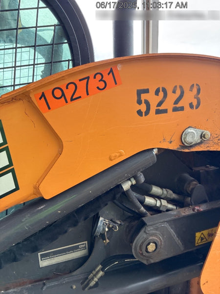 2021 CASE TV370B