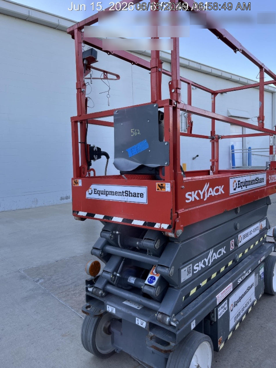2023 SKYJACK SJ3226