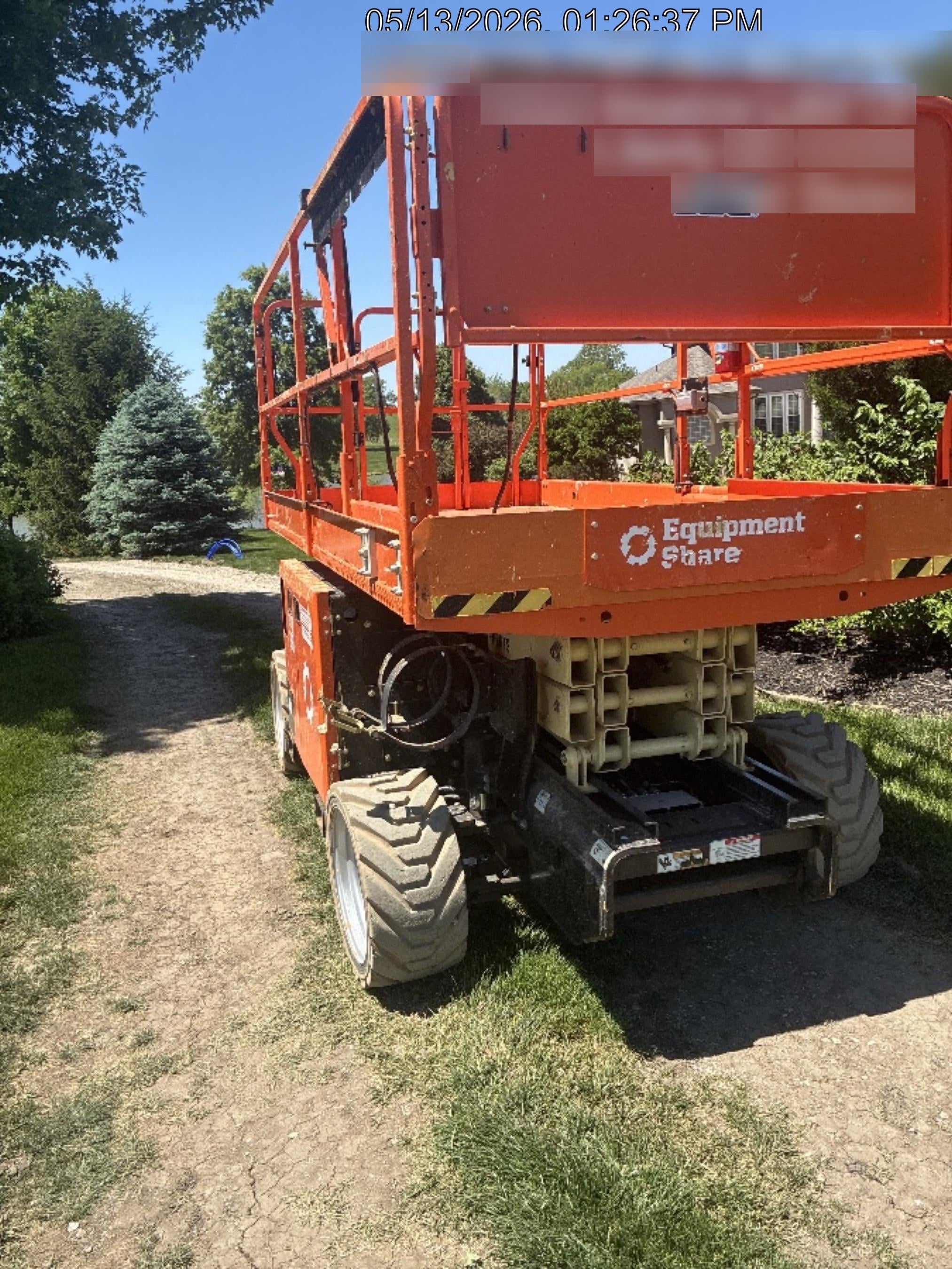 2023 JLG RT2669