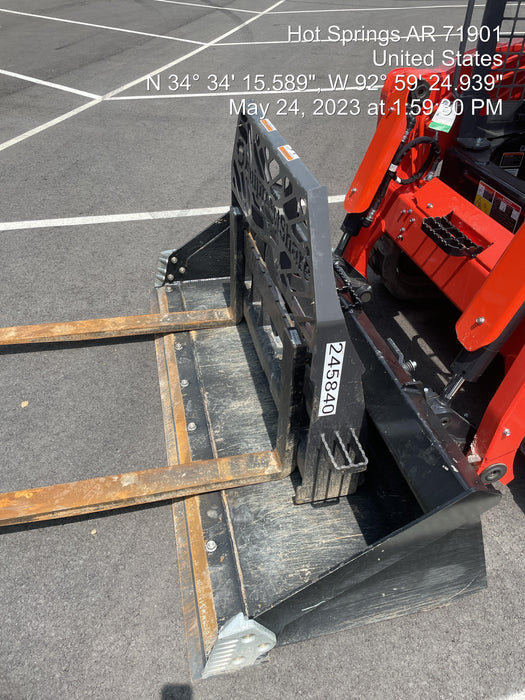 2022 PALADIN 48" Pallet Forks - Paladin