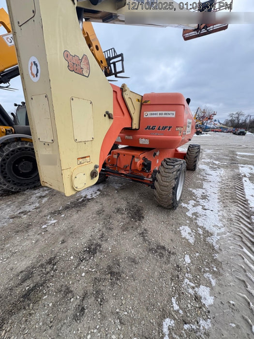 2019 JLG 800AJ
