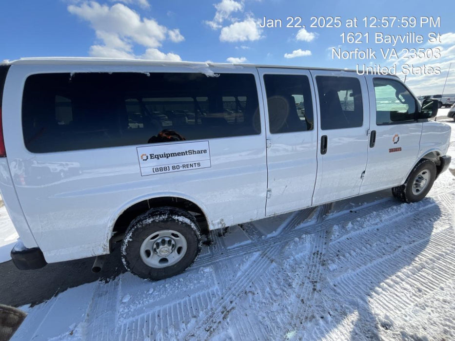 2023 CHEVROLET Express Van - Rental