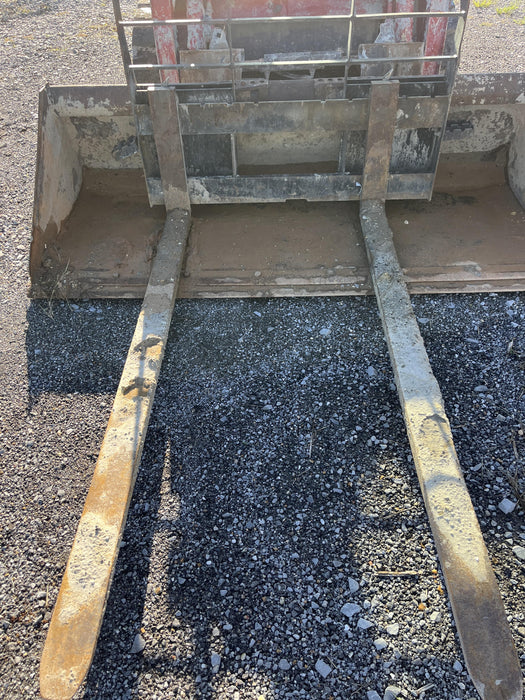 2022 ARROW MATERIAL HANDLING 72" Pallet Forks - Arrow