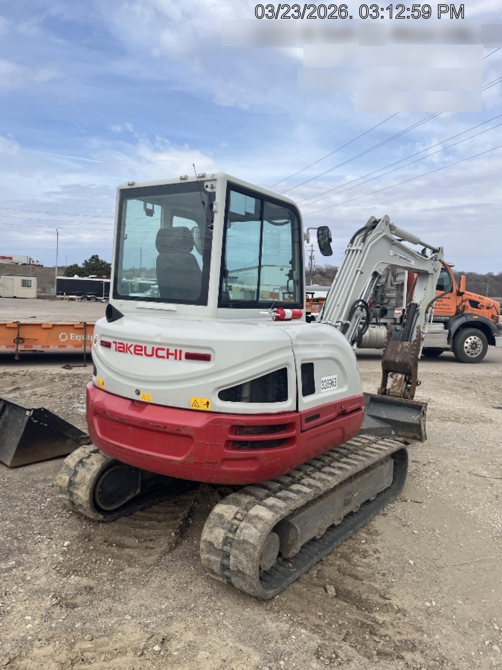 2023 TAKEUCHI TB250-2CR
