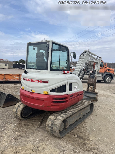 2023 TAKEUCHI TB250-2CR