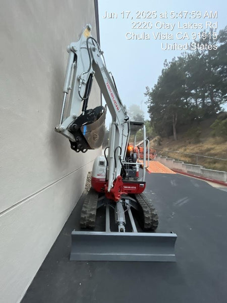 2025 TAKEUCHI TB235-2R