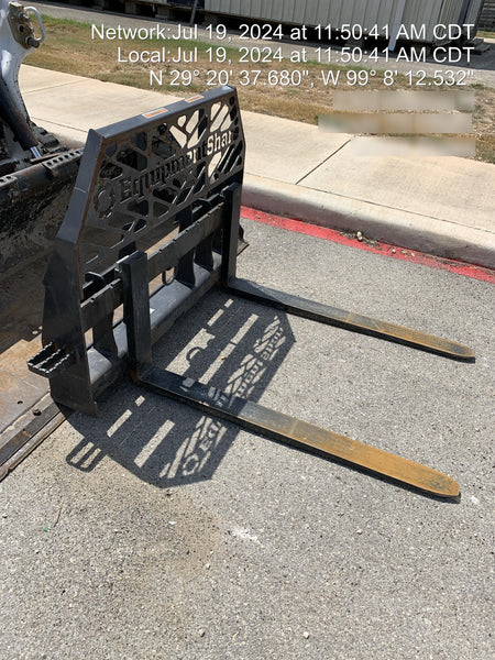 2021 PALADIN 48" Pallet Forks - Paladin