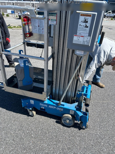 2022 GENIE AWP-30S DC