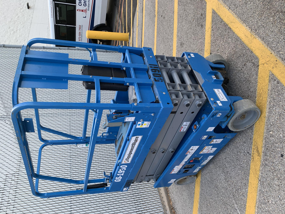 2019 Genie GS-1930 Fixed Rails with Chain Entry