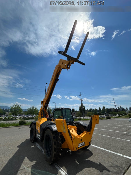 2026 JCB 512-56