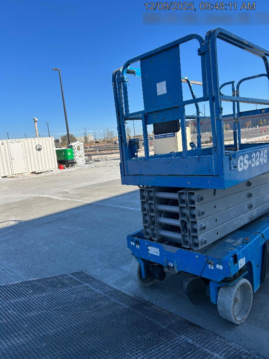 2018 Genie GS-3246 GS-3246 w/Folding rails, Full height swing gate