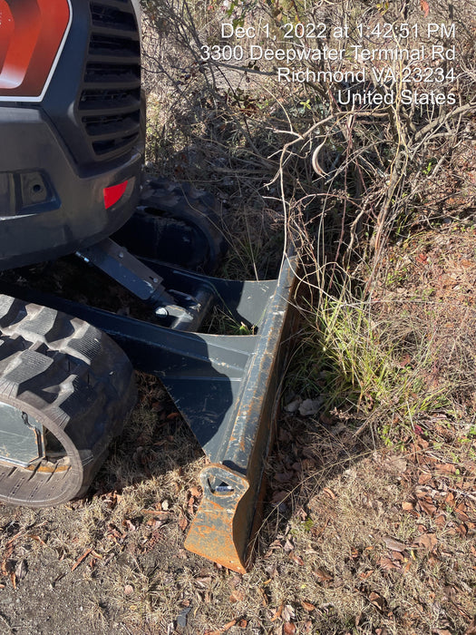 2022 Bobcat E50 Cab/Heat/Air, Rubber Tracks, Manual QC, Hydraulic Thumb