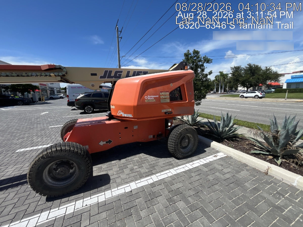 2023 JLG 460SJ
