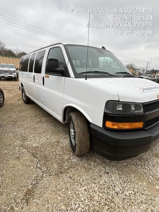 2025 CHEVROLET Express Van - Rental