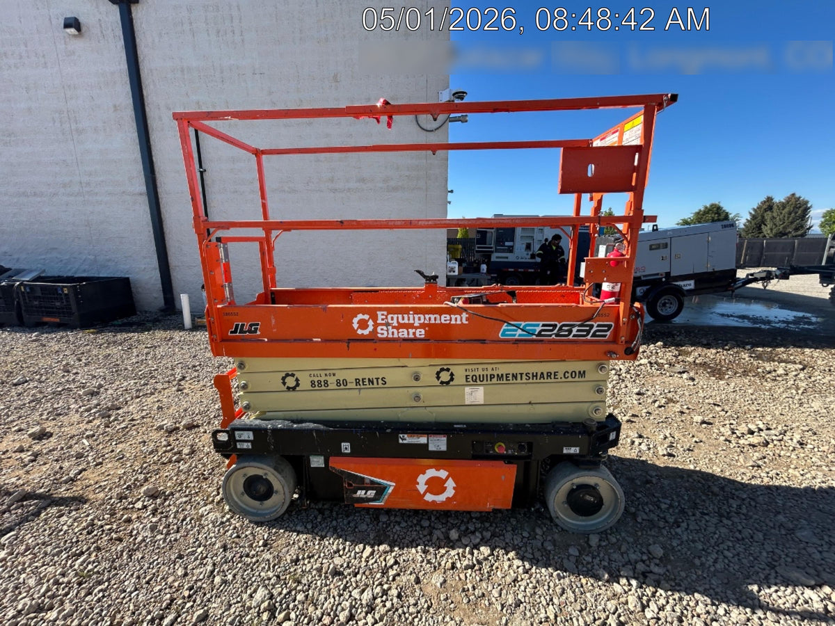 2022 JLG ES2632