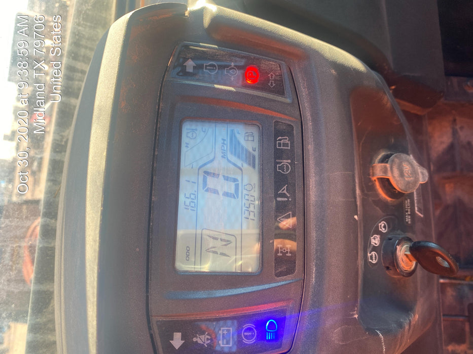 2019 Kubota RTV-XG850WL-H 4wd Utility Cart, Gas, 2 Seat, LED Strobe, Windshield Tempered Glass, Plastic Canopy, Wire Harness Kit, Backup Alarm