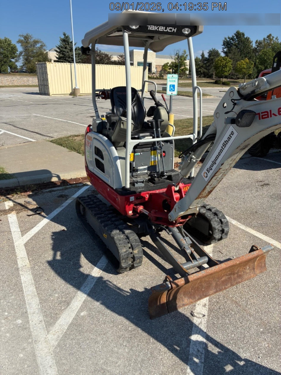 2023 TAKEUCHI TB20e
