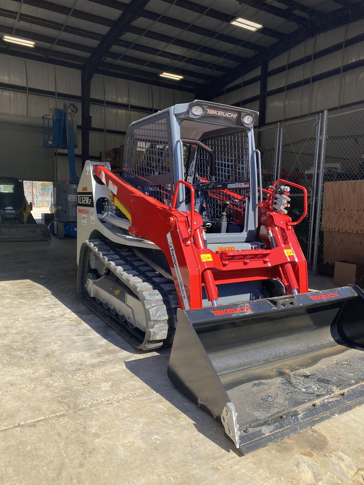 2023 TAKEUCHI TL12R2-R