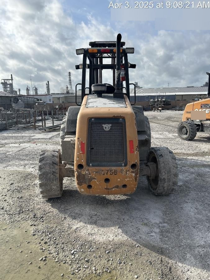 2018 CASE 588H