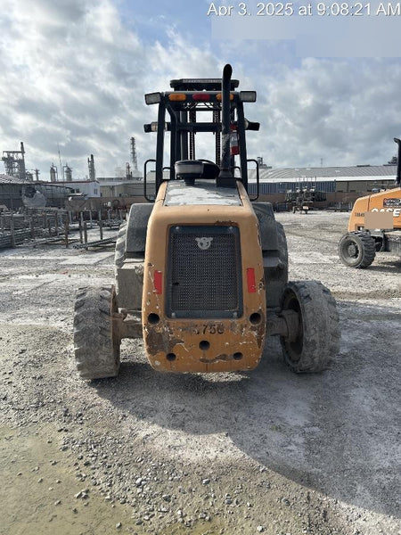 2018 CASE 588H