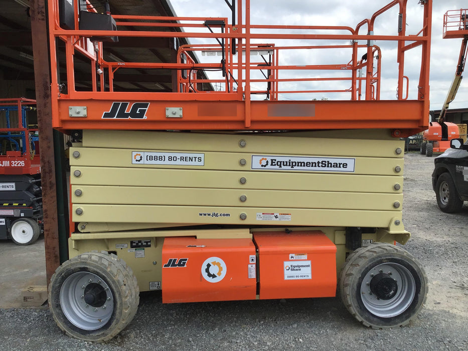 2019 JLG 4069LE