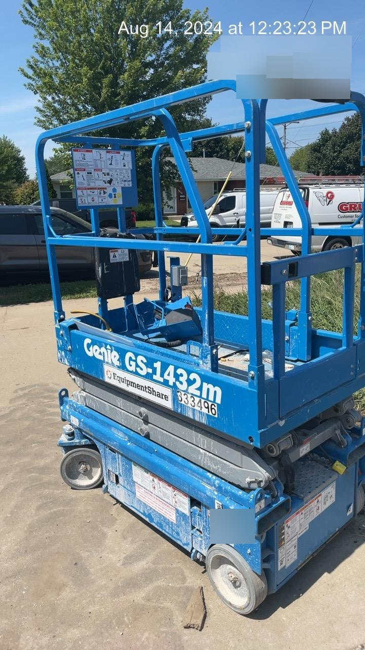 2023 GENIE GS-1432
