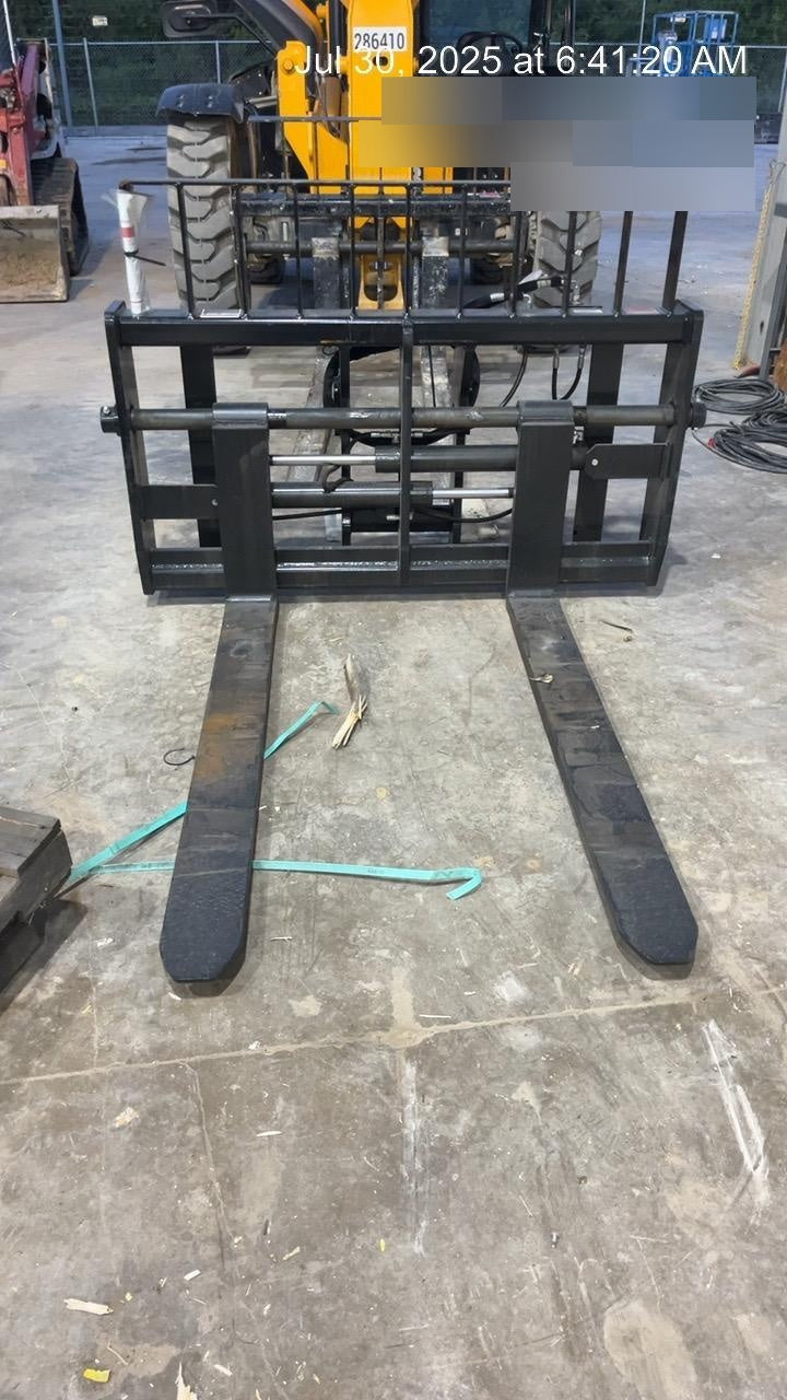 2025 JCB 400/F7377