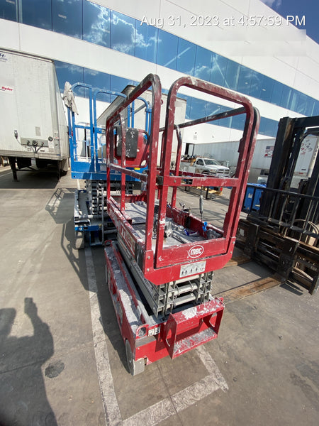 2019 MEC 1330SE MEC 1330SE w/ES Track Hardware, Full Extended 2 Year Warranty