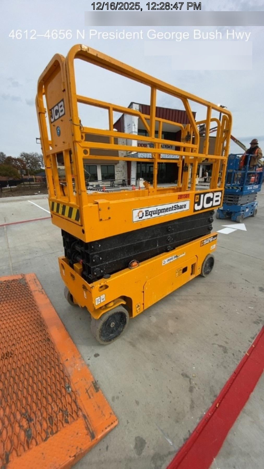 2023 JCB S2632E