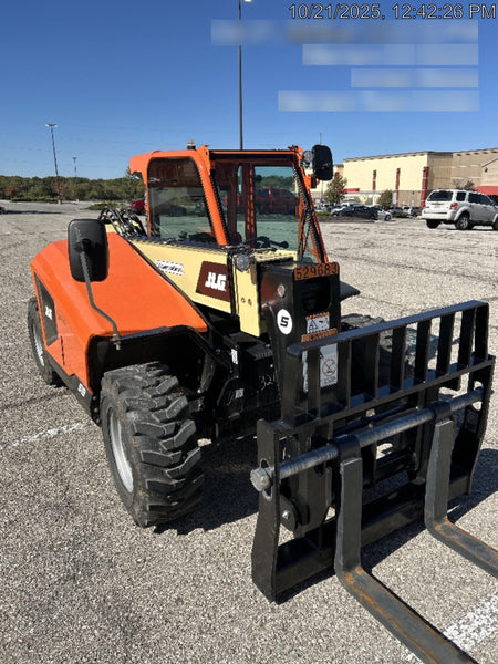 2025 JLG 519