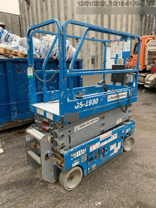 2019 Genie GS-1930 Fixed Rails with Chain Entry