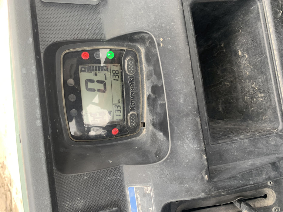 Kawasaki Mule PRO-DXT Standard Options, Backup Alarm, Beacon, Plastic Hard Top, Poly Windshield, Horn Kit