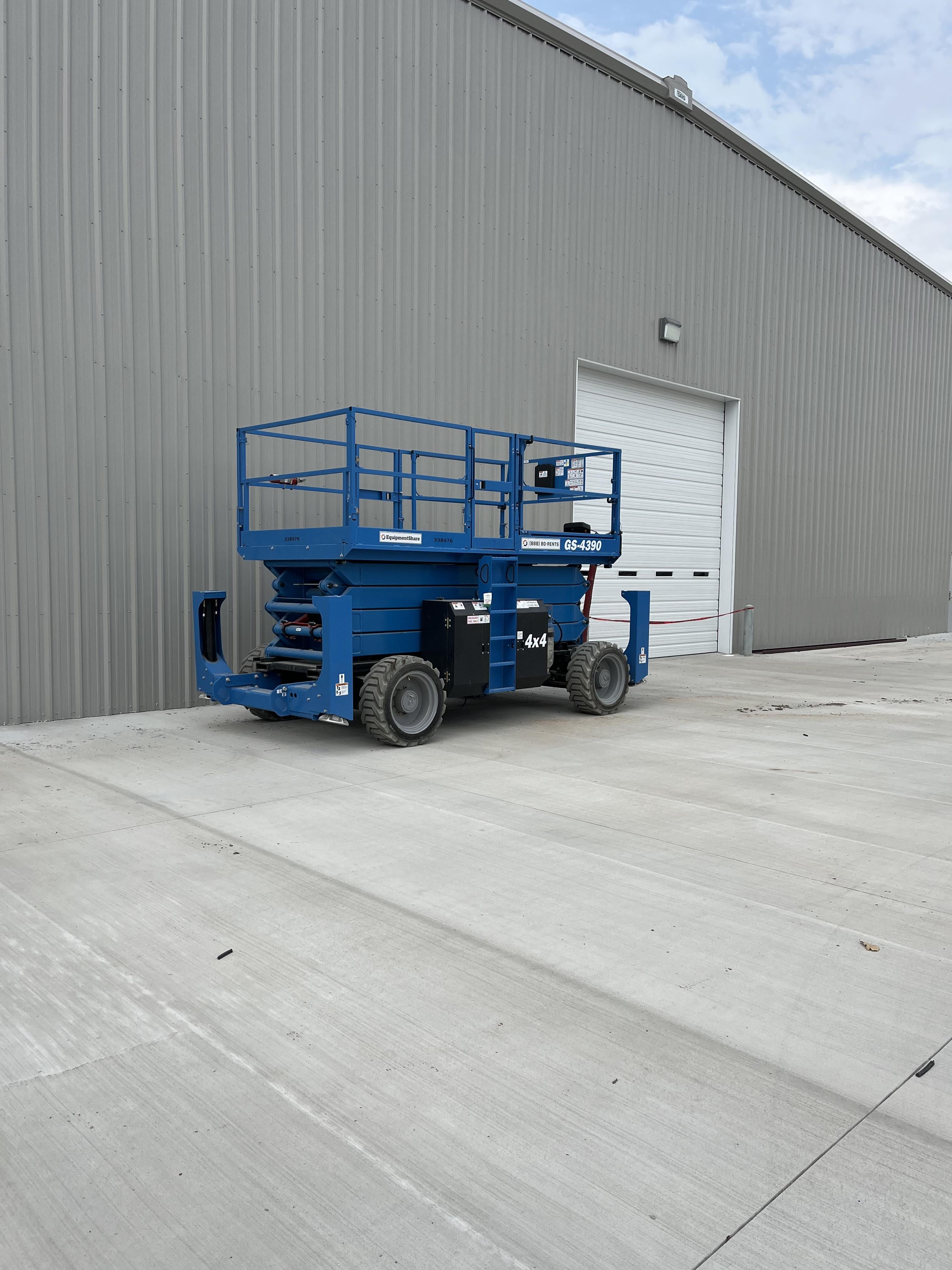 2023 GENIE GS-4390 RT