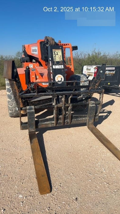 2020 Skytrak 12054 74Hp, Canopy, FF Tires, Work Lights, Beacon, Aux Hydraulics, Back up Alarm, Lifting Eye, ES Decals