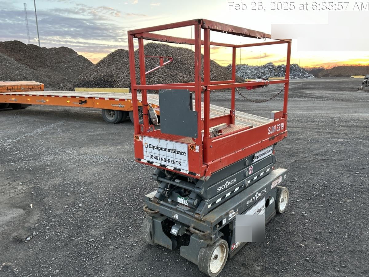 2019 Skyjack SJIII-3219 Standard Options, Trojan Batteries