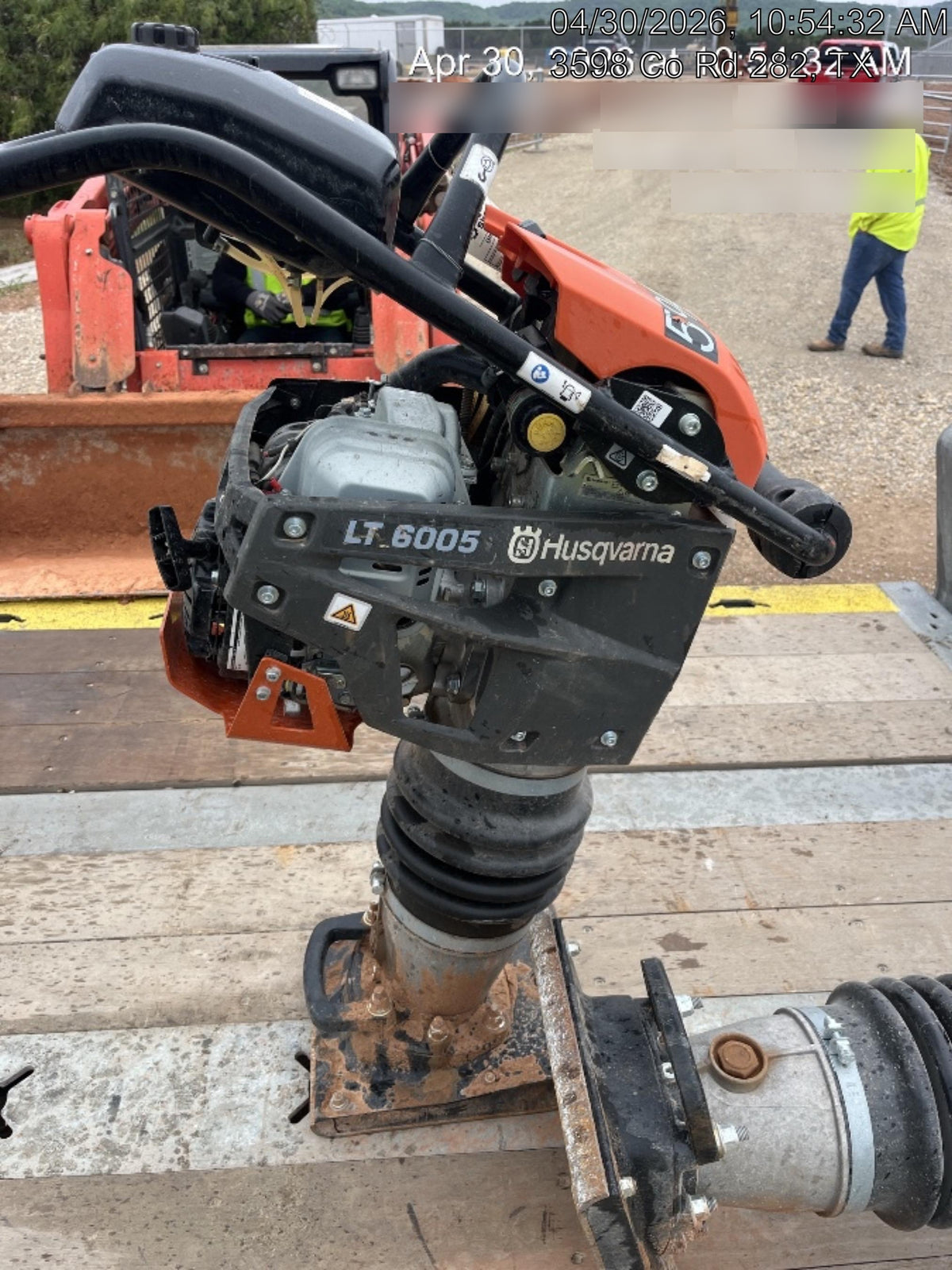 2025 HUSQVARNA LT6005
