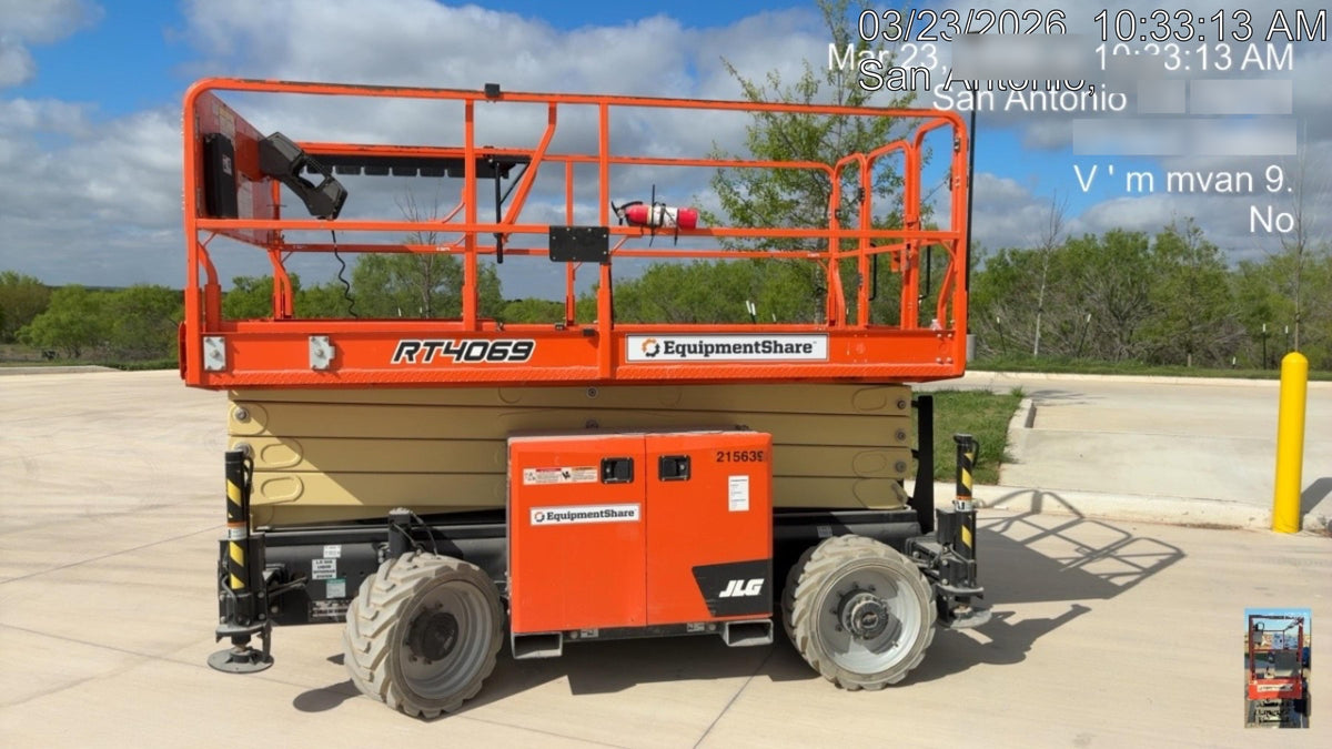 2022 JLG RT4069