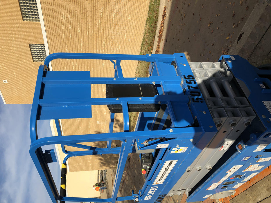 2019 Genie GS-1930 Fixed Rails with Chain Entry