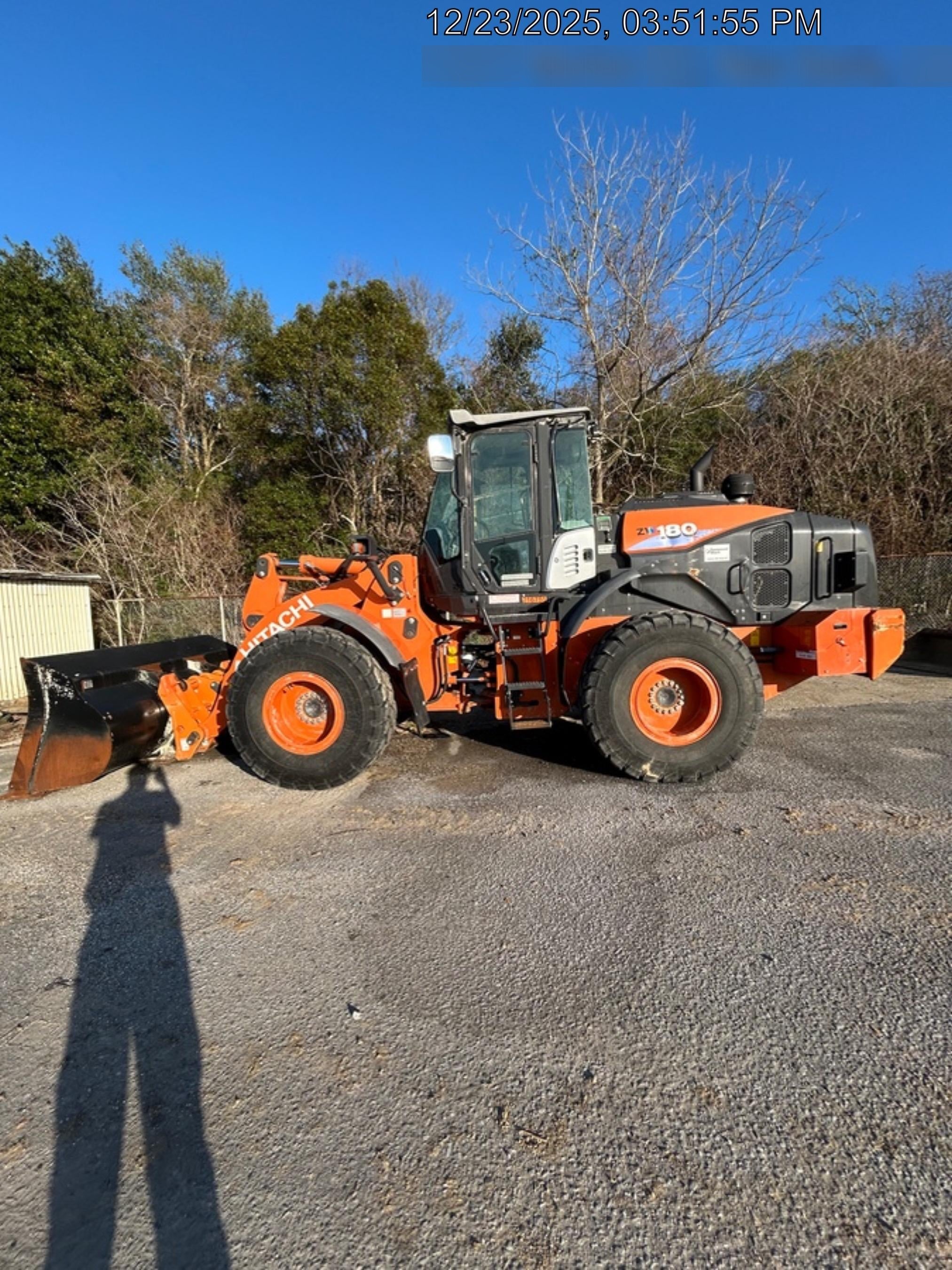 2022 HITACHI ZW180-6