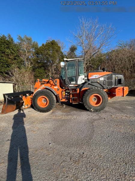 2022 HITACHI ZW180-6
