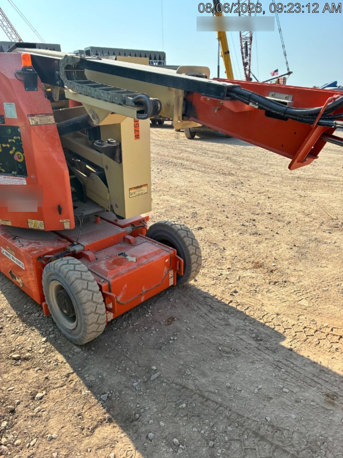 2019 JLG E300AJP