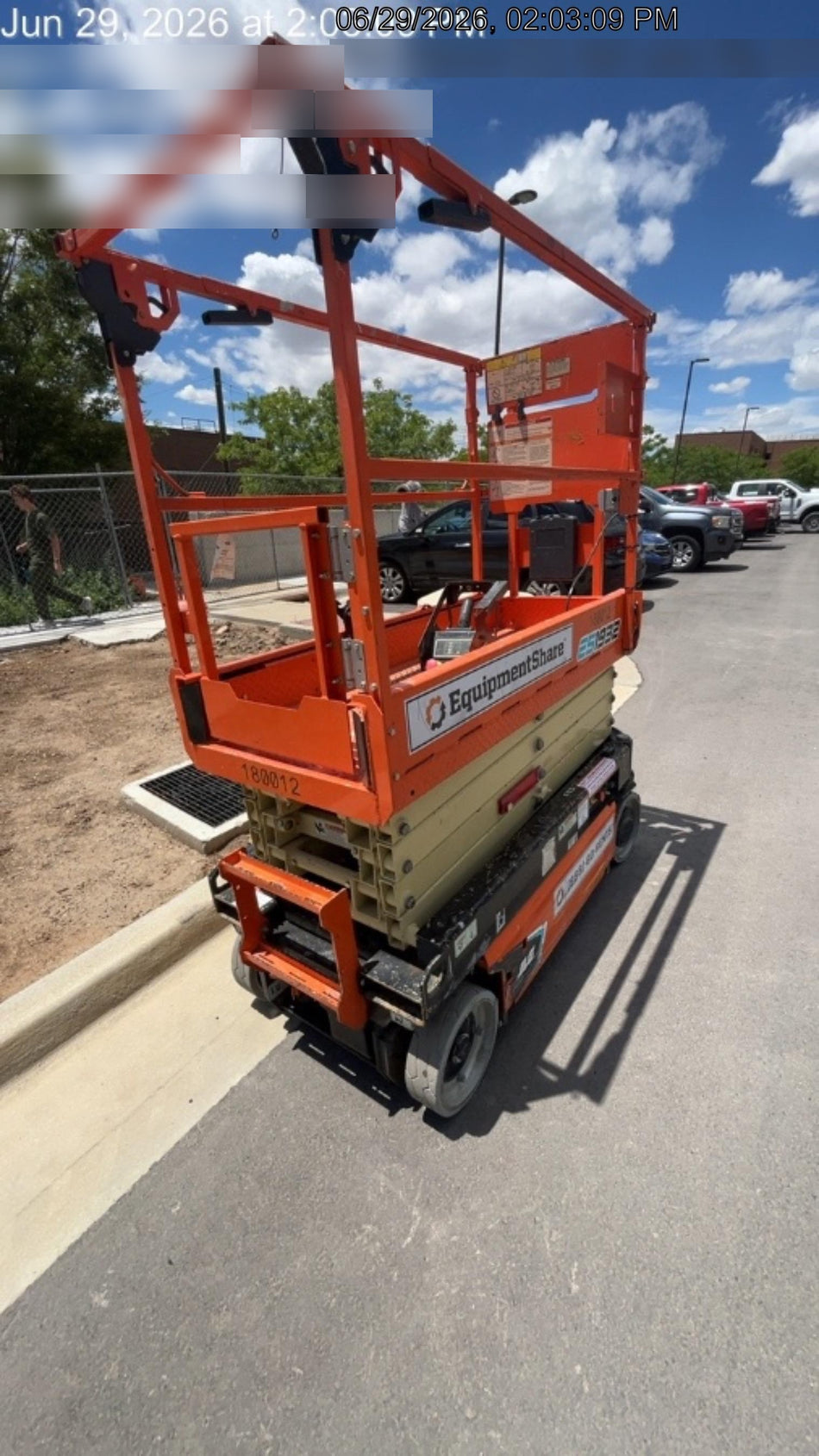 2021 JLG ES1932