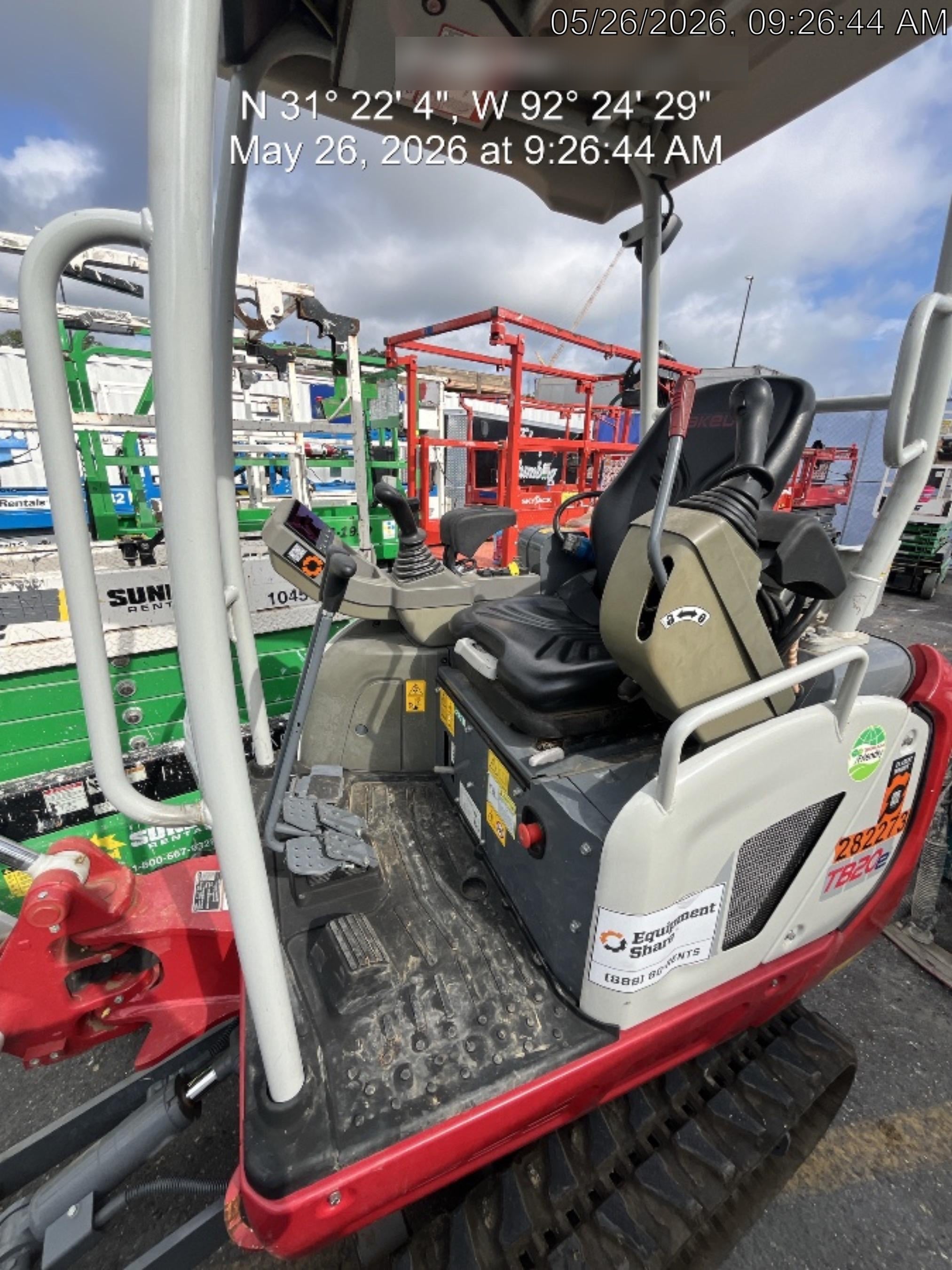2023 TAKEUCHI TB20e
