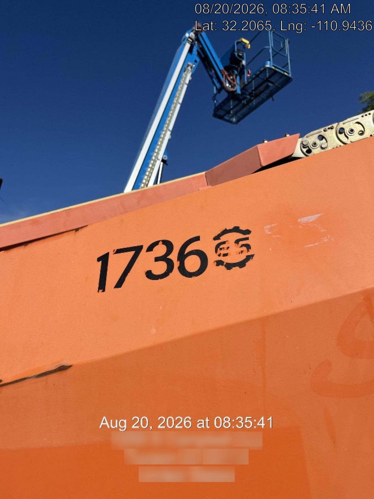 2011 JLG 660SJ