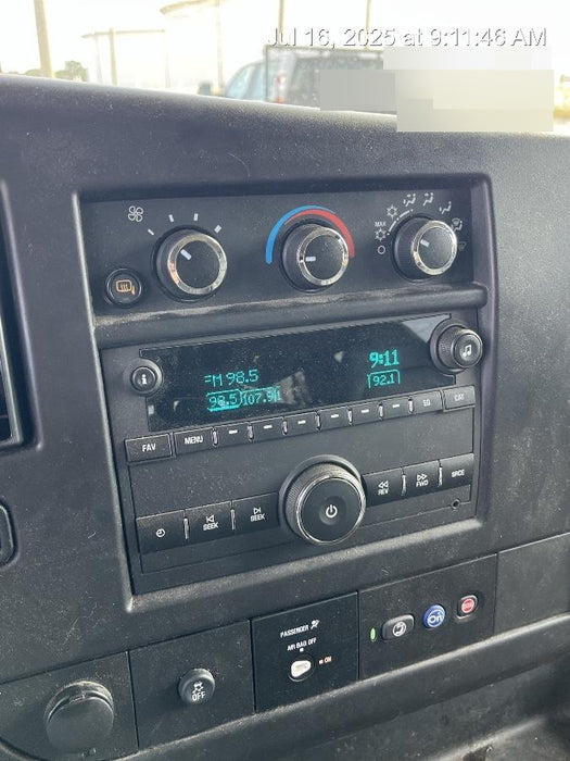 2024 CHEVROLET Express Van - Rental