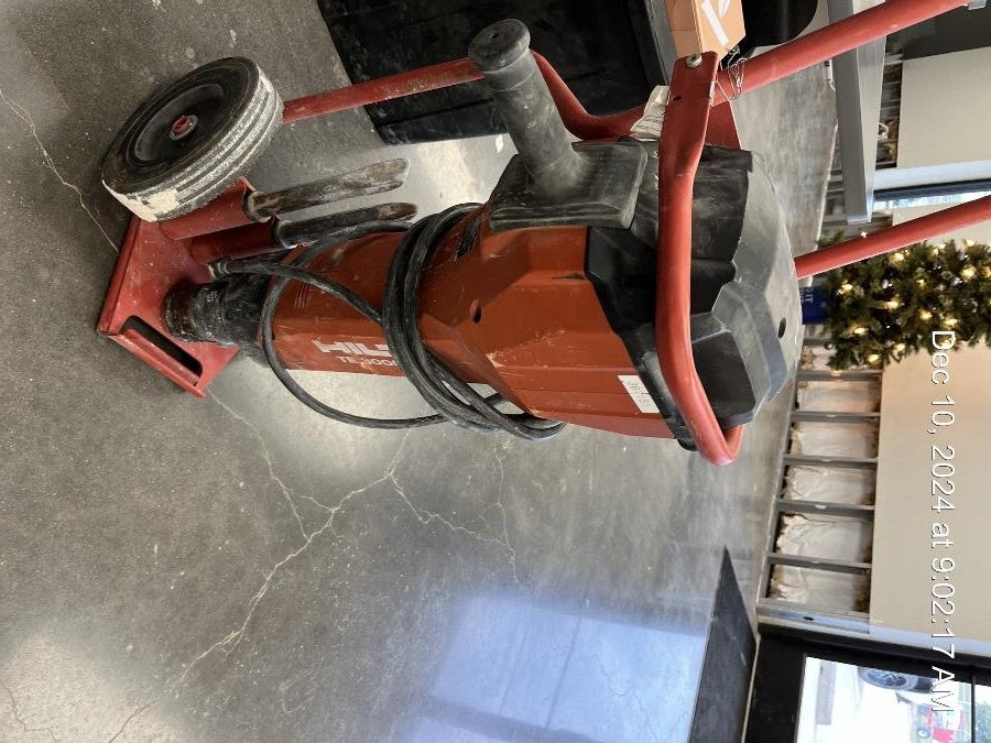 2023 HILTI TE 3000-AVR