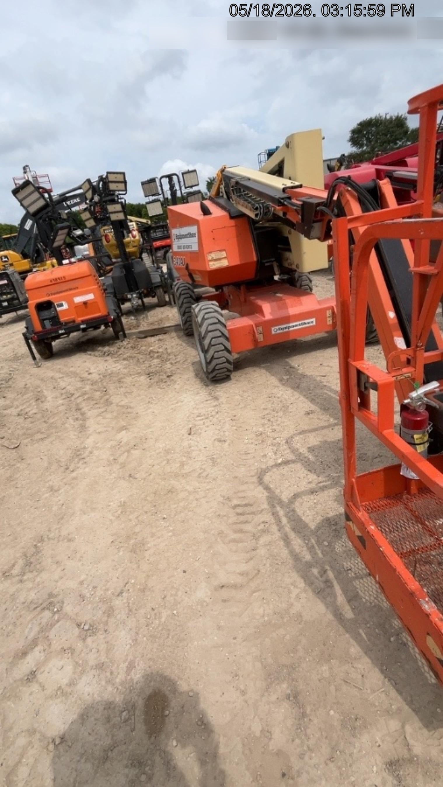 2021 JLG 340AJ